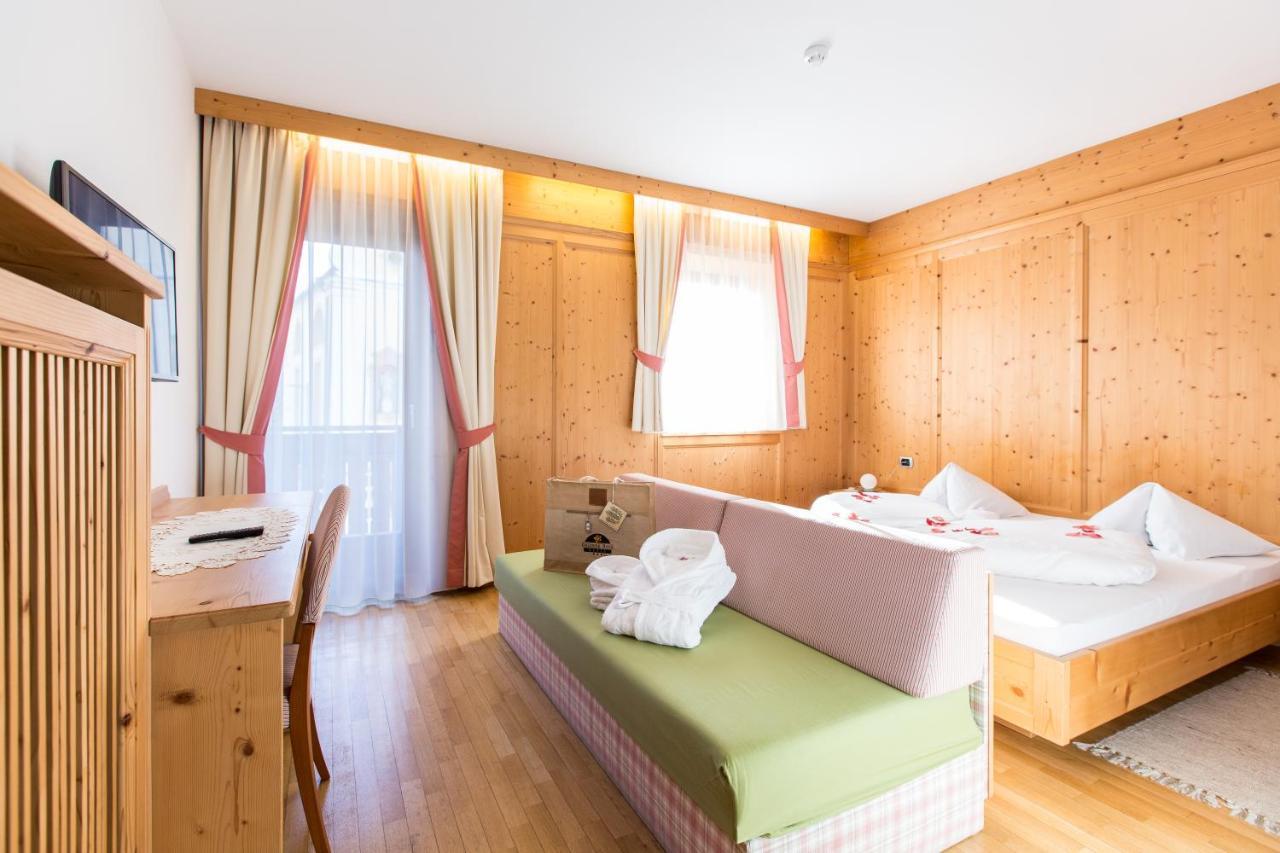 Hotel Goldene Rose Monguelfo-Tesido / Welsberg-Taisten Kültér fotó